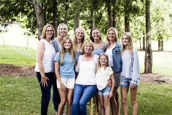 DCH-Family-00081